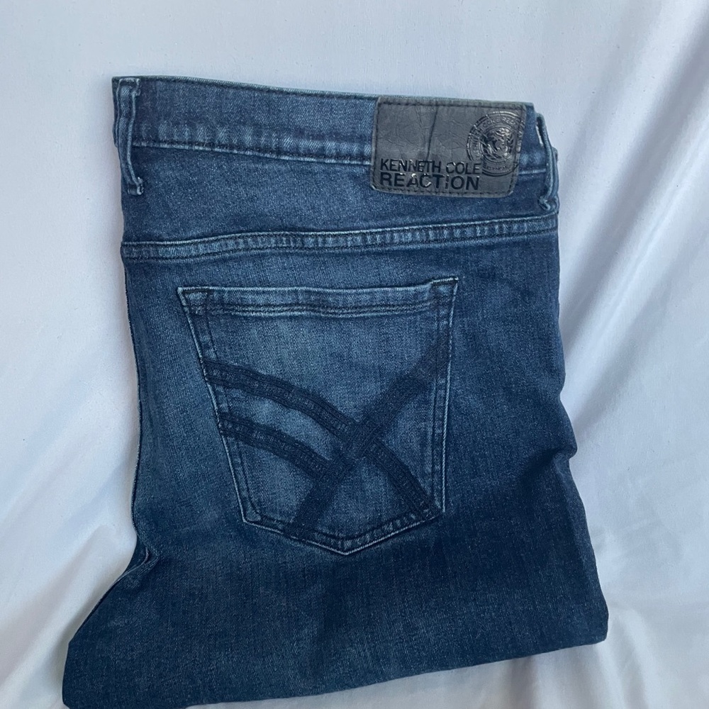 Kenneth Cole Reaction Jeans 38W 32L Boot Cut